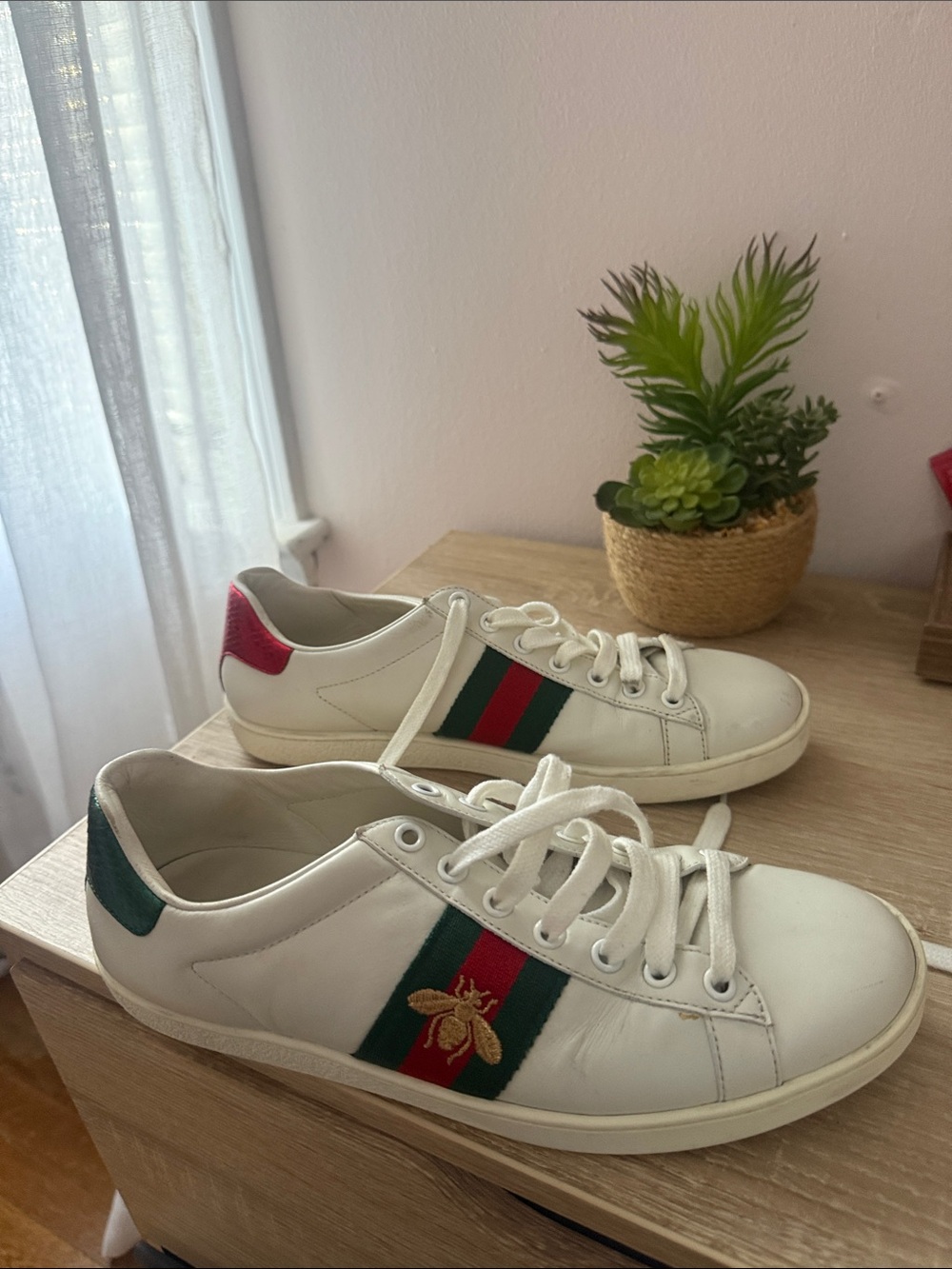 Gucci White Leather Sneakers with Green & Red Stripe and Gold Bee